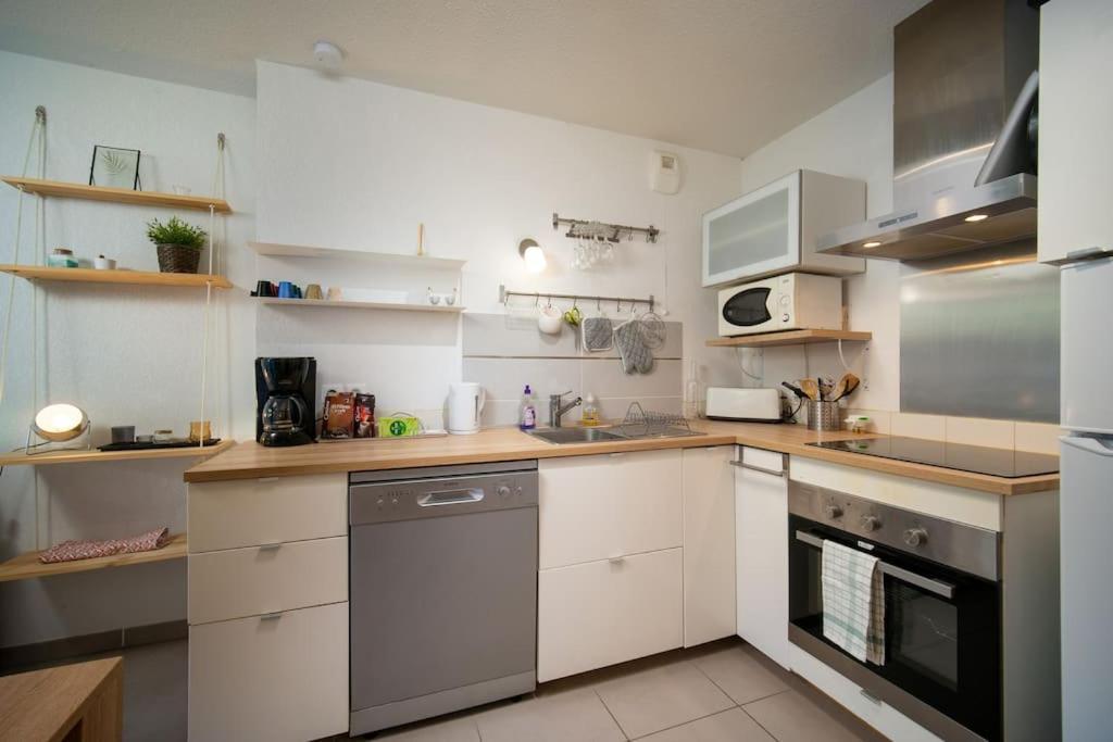 Fully Equipped Apartment With Terrace Sleeps 4 マルセイユ エクステリア 写真